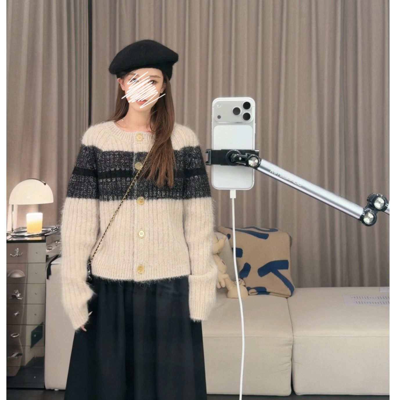 Chl0e超厚实羊驼毛开衫