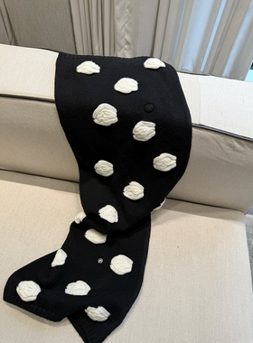 穿搭利器 温暖保驾 香香花朵围巾女款2025新款冬 女生冬AFM定制