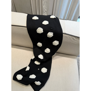 穿搭利器 温暖保驾 香香花朵围巾女款2025新款冬 女生冬AFM定制