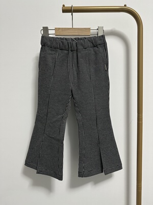 D品剪吊牌鸽家女宝格子喇叭裤，裤脚开叉，有弹力，2565