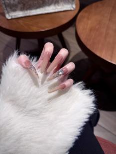 爆闪星锆气质嬛嬛裸色手工穿戴甲法式高级碎钻百搭日常可拆卸美甲