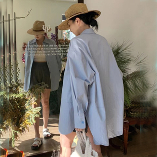 遮屁股上衣 蓝色polo领长袖 衬衫 女春夏季 设计感小众防晒衬衣中长款