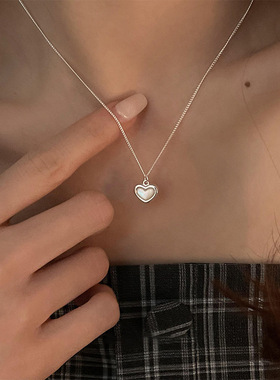 极简冷淡风贝壳爱心吊坠项链女韩国个性简约百搭气质颈链锁骨链