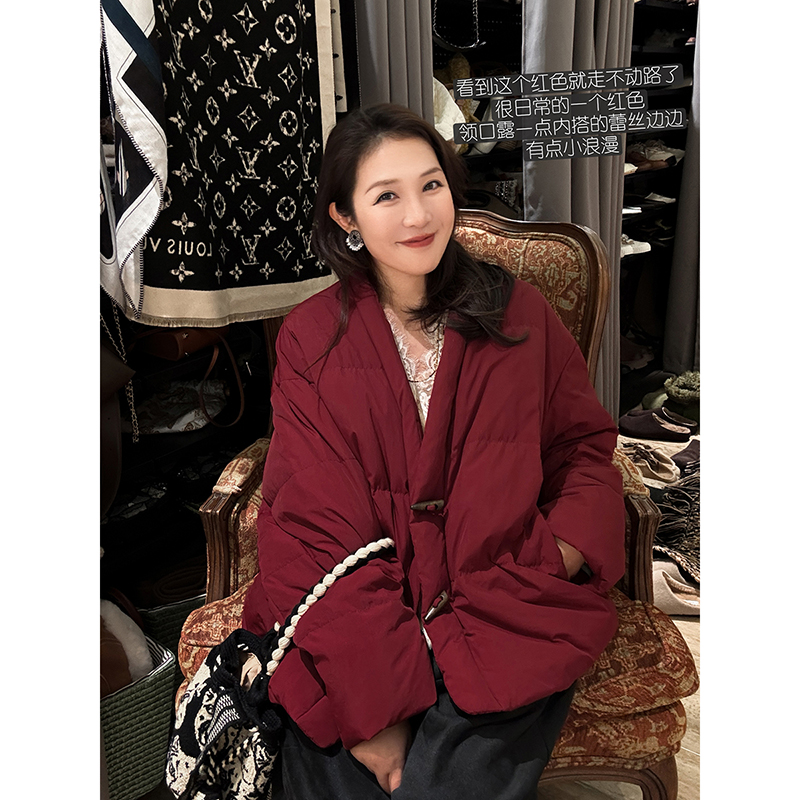 安妮森林牛角扣鹅绒羽绒服