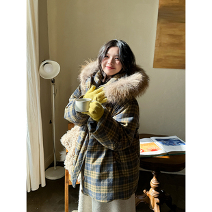 森系女孩色织磨毛格纹90白鹅绒大毛领棉布羽绒服连帽外套安妮森林