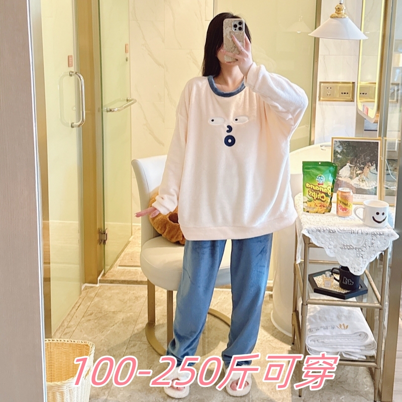 特大码250斤法兰绒睡衣套装女冬