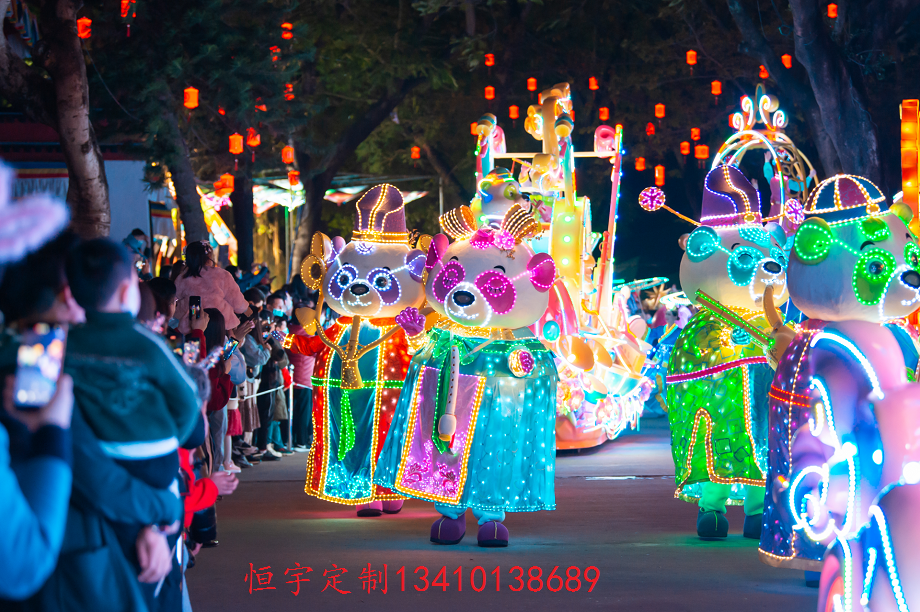 来图定制led灯光主题乐园巡游雪花背架服装园区派对巡游圣诞节