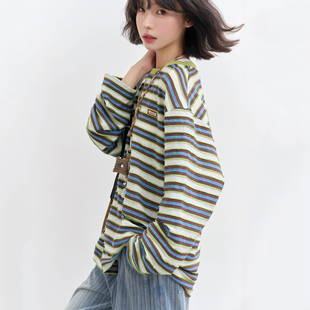 2026年新款 T恤女春季 宽松中性风圆领上衣 条纹长袖 万有引力博物馆
