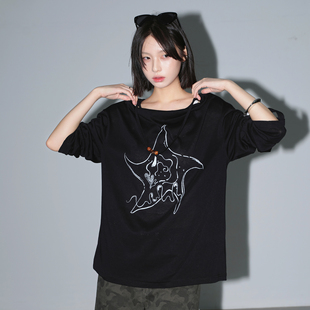 薄款 T恤女夏季 上衣 饰印花荡领长袖 万有引力博物馆「线叙」串珠装