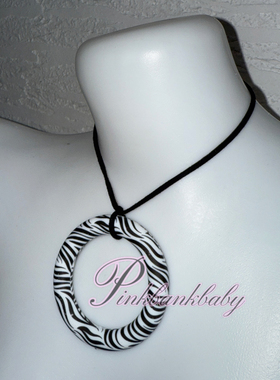 原创设计*y2k个性2000s复古辣妹斑马纹多层缠绕圆形硅胶长项链