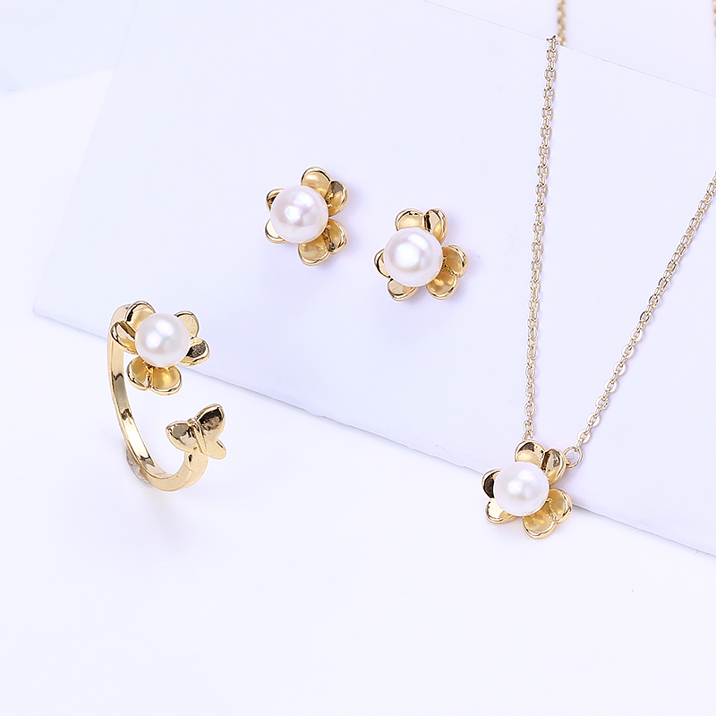 国产包金清新小花朵珍珠吊坠耳钉