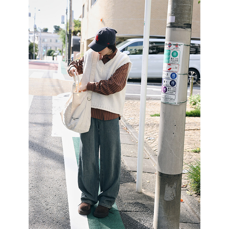 四季百搭神裤颗粒感牛仔裤