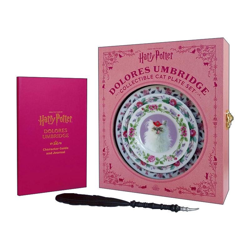 英文原版 Harry Potter Dolores Umbridge Collectible Cat Plate Set 多洛雷斯乌姆里奇收藏猫盘子套装 英文版 进口英语原版书籍