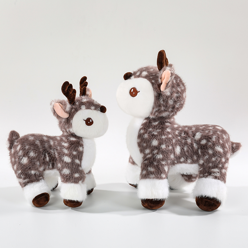 梅花鹿毛绒玩偶公仔生日礼物小鹿创意抱枕送男女生布娃娃网红抱枕