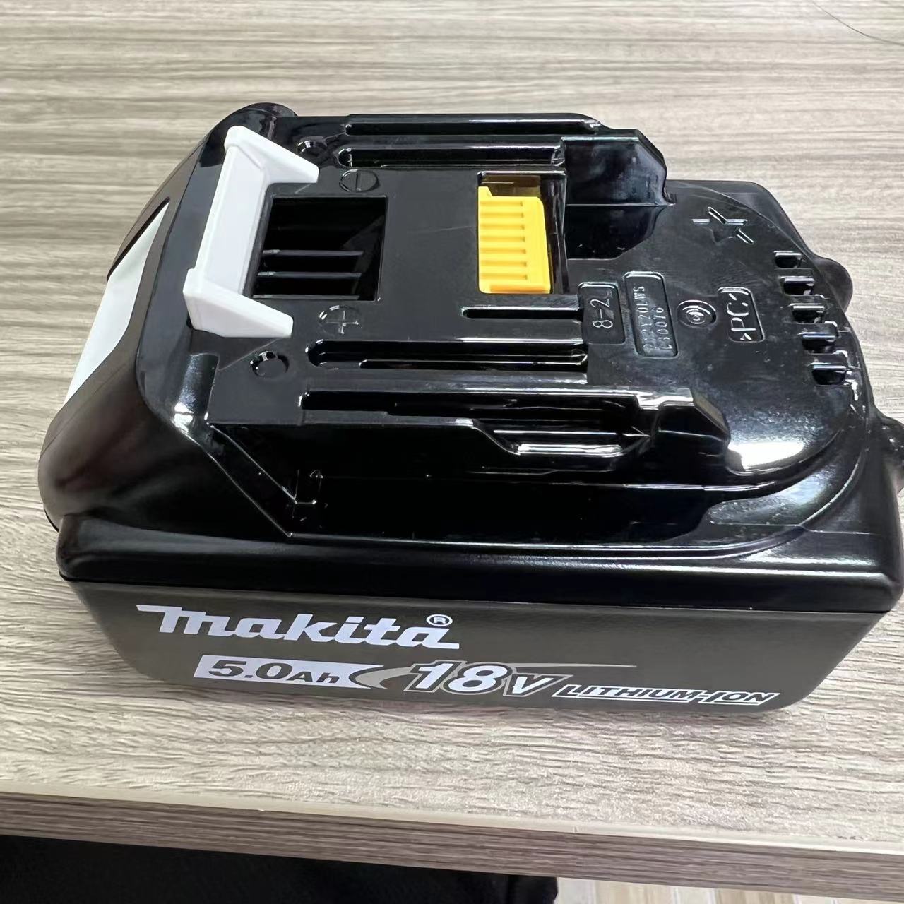 makita牧田牧田18v5.0电池
