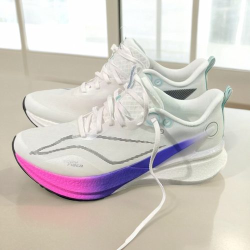 赤兔8PRO透气跑步鞋透气专业竞速碳板跑鞋超轻学生减震儿童运动鞋