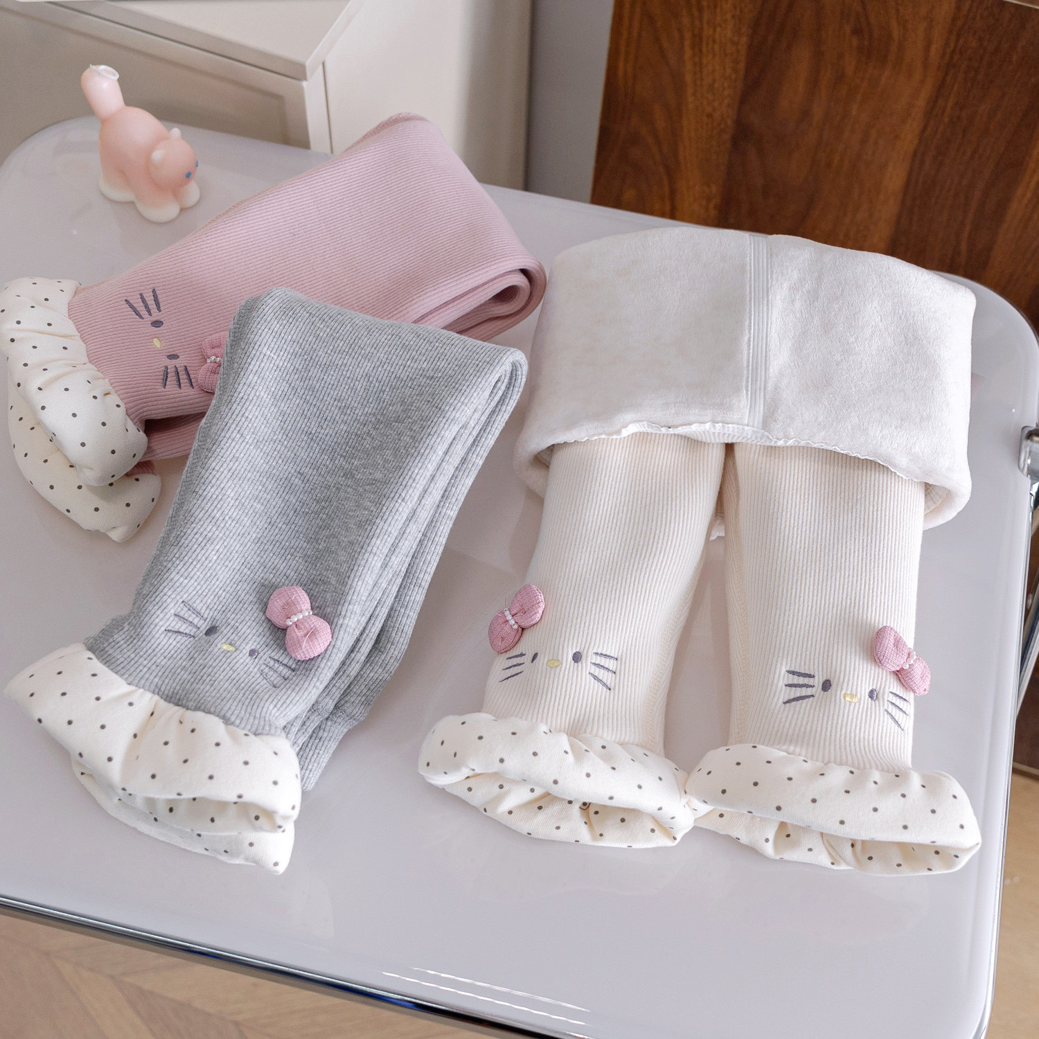 女童甜美卡通打底裤25加绒新款洋气刺绣云朵花边一体绒修身弹力裤,童装/婴儿装/亲子装,裤子,淘宝优惠券,粉丝福利购,淘宝优惠卷