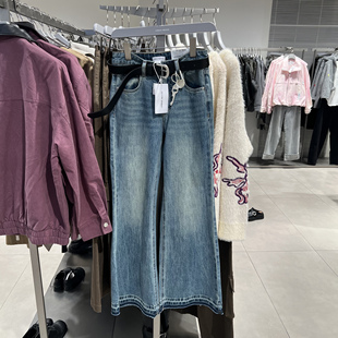 UR国内代购2026春季女装潮流水洗腰带挂饰喇叭牛仔长裤UYV850176