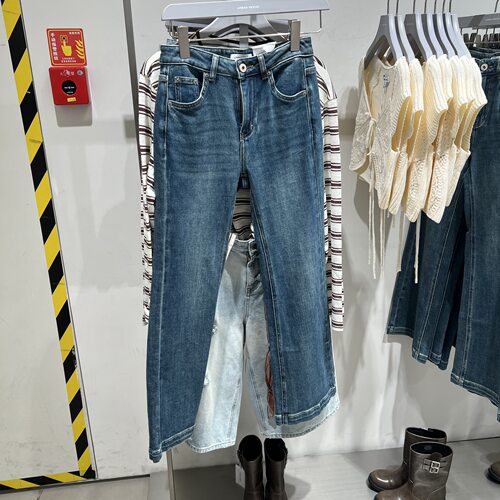 UR国内代购2026秋季女装水洗喇叭牛仔裤UYB860005/860006/860007