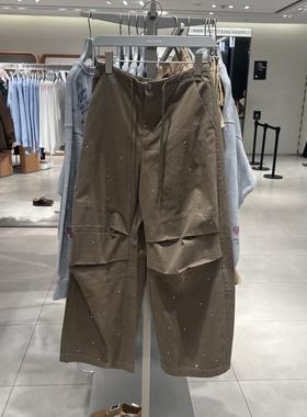 UR国内代购2025秋季女装休闲工装松紧腰抽绳钻饰弯刀裤UYV650104