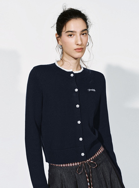 UR国内代购2025冬季女装都市撞色木耳边刺绣针织开衫UYU960003