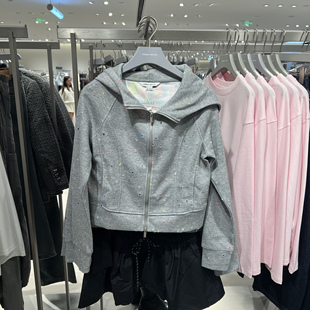 UR国内代购2025冬季女装时尚潮流彩色星星连帽短款外套UYV150115