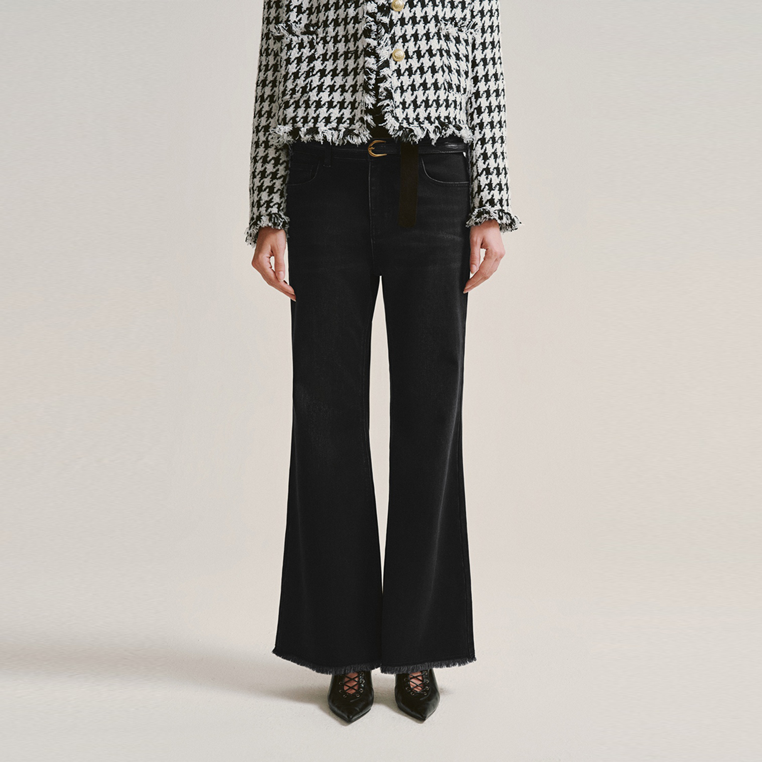 UR国内代购2025冬季女装魅力腰带修身喇叭磨毛牛仔长裤UWG850211