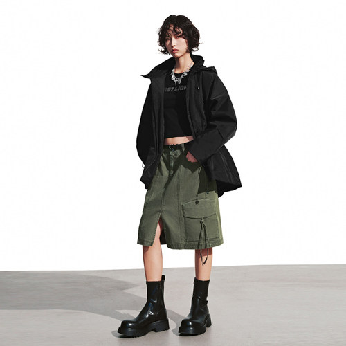 UR国内代购2025冬季女装休闲连帽抽绳超宽松羽绒外套UYV150054