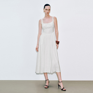 UR国内代购2025夏季女装休闲度假氛围感白色吊带连衣裙UWG750157