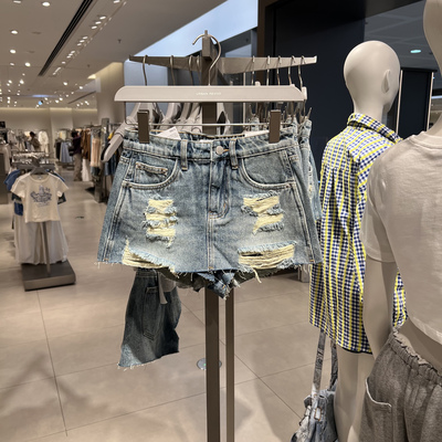 UR国内代购2025夏季女装设计感破洞裙裤造型牛仔短裤UYV850098