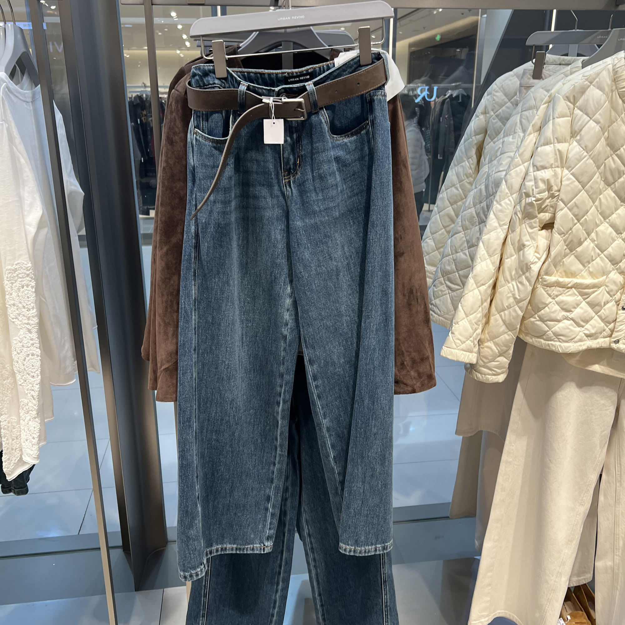 UR国内代购2026春季女装潮流水洗猫须腰带阔腿牛仔长裤UWJ850094,女装/女士精品,牛仔裤,淘宝优惠券,粉丝福利购,淘宝优惠卷