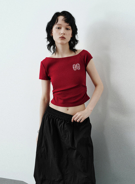 UR国内代购2026夏季女装甜酷印花斜肩抽褶T恤UYV460039/UYV460040