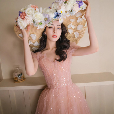 粉色气质晚礼服2025春季新款一字肩抹胸明星同款年会主持人小