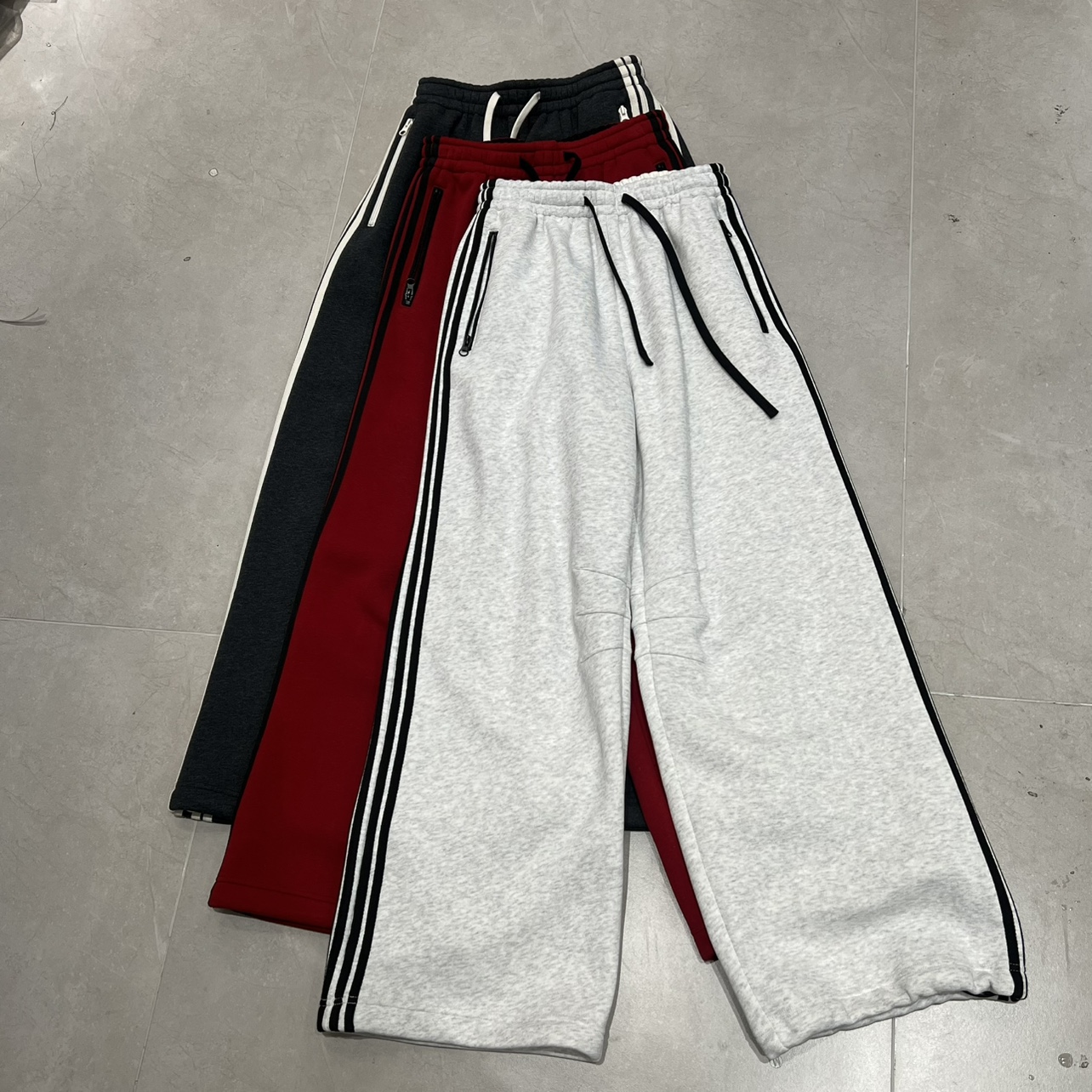 欧货女装2025冬季新款时尚卫裤百搭休闲裤弯刀裤加绒阔腿裤886233