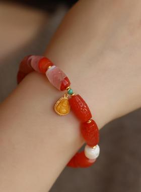 天然南红精雕回纹桶珠手链配贝壳配饰松石配珠天然蜜蜡精雕弥勒佛