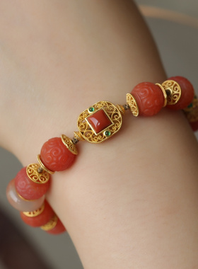 古风款天然南红精雕回纹珠手链搭配纯银鎏金镶嵌南红配饰冰飘南红