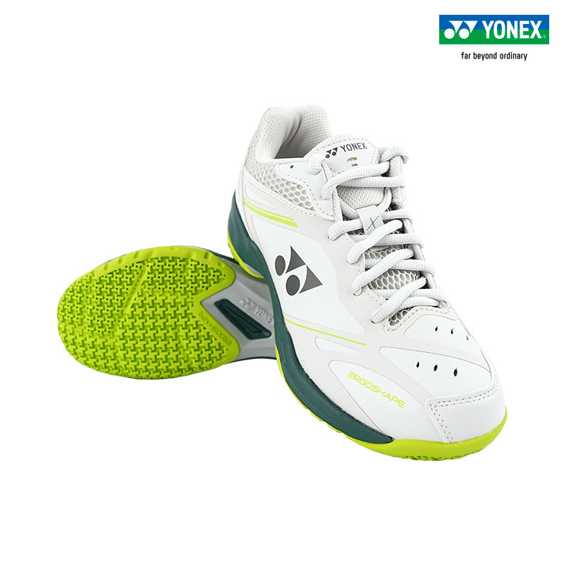 尤尼克斯羽毛球鞋