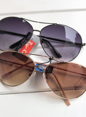 休闲遮阳飞行员偏光太阳镜男女复古风开车专用渐变色墨镜大框眼镜