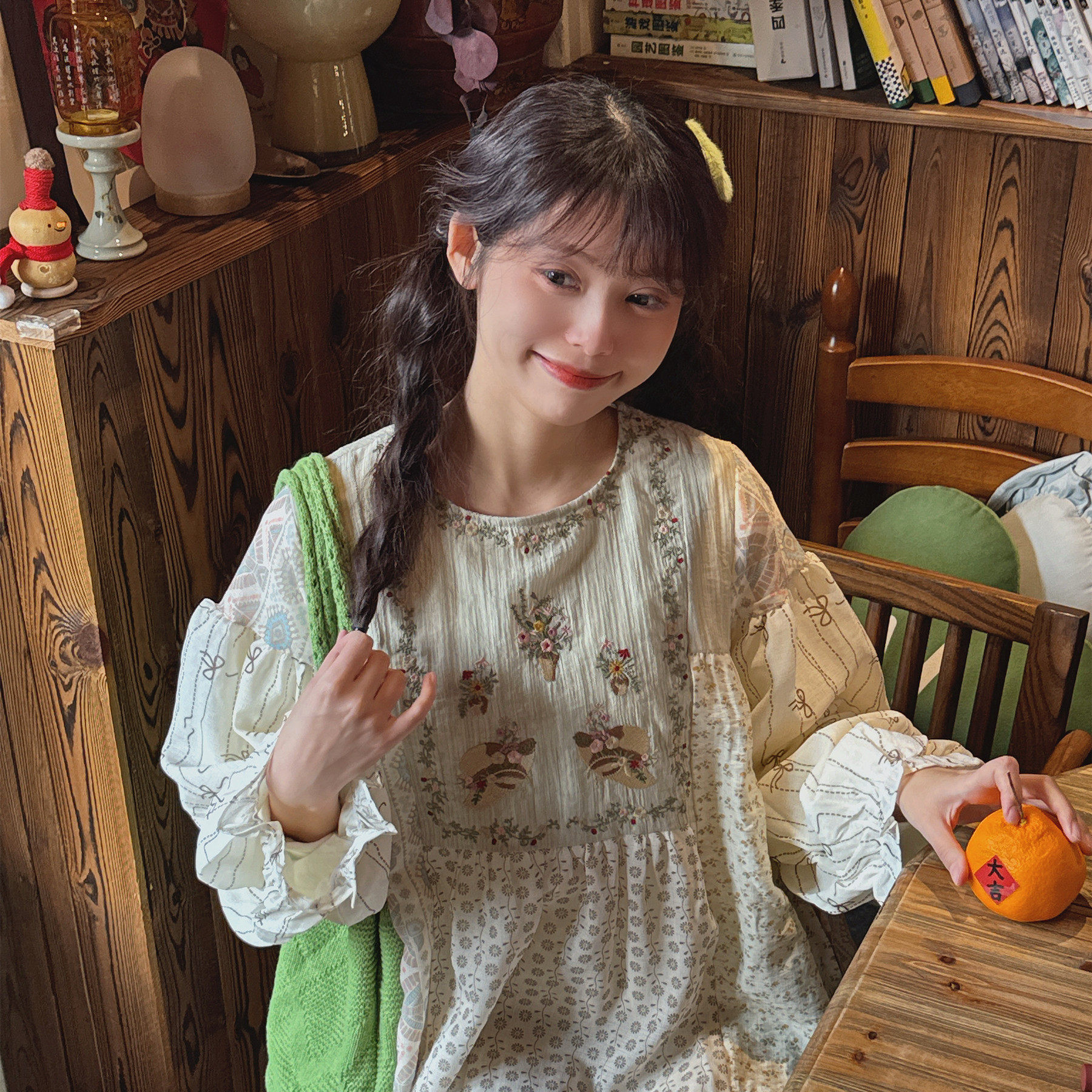 森系复古重工花朵清新素雅绿色碎花宽松连衣裙春季温柔少女长裙子