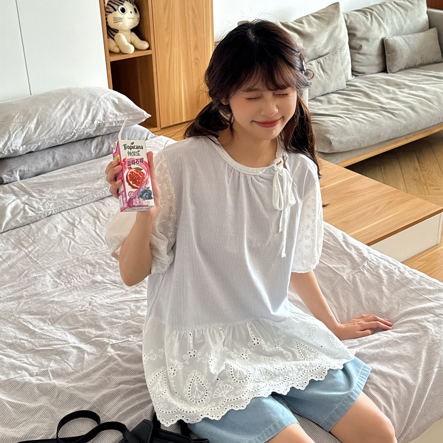 夏季清新水心蓝色条纹蕾丝拼接绑带短袖衬衫少女娃娃衫甜美上衣