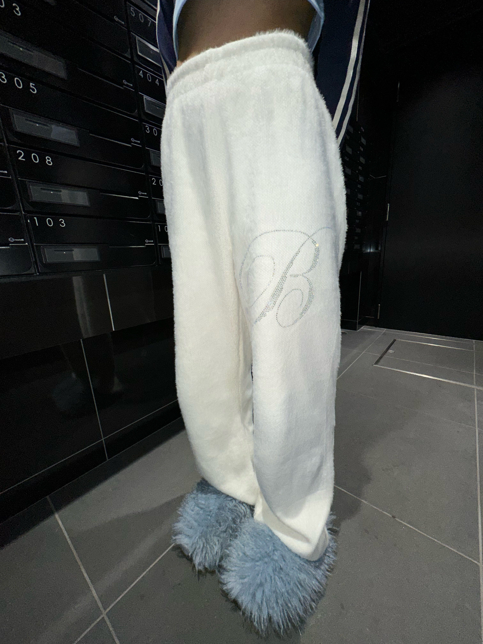 Srrybabe加厚 仿貂毛 加厚直筒 冬季保暖 奶呼呼 宽松裤