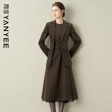 颜域咖色西装外套绵羊毛连衣裙两件套装女2025新款冬季穿搭一整套