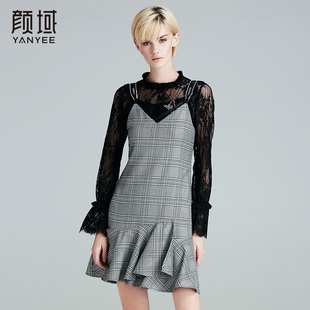 品牌女装2022秋冬装新款简约格纹连衣裙收腰鱼尾摆打底吊带裙