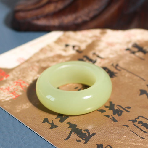 玉禧珠宝和田玉精品级特惠新疆且末山料黄玉黄口18mm戒指戒圈A9