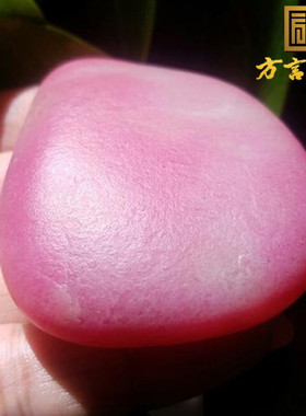 方言镇店之宝玉龙河红色火龙果大红袍荔枝白玉原石籽料手把玩料F