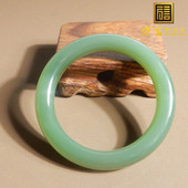 美美哒方言品牌和田玉收藏级俄罗斯料碧玉巨细手镯54mm正装 手镯A2