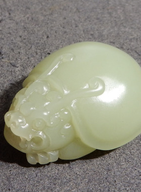 嗨翻天方言和田玉精品特色新疆且末料黄口起荧俏雕龙龟吊坠X3