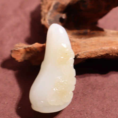 玉禧珠宝精品和田玉新疆细油糯且末老坑糖白玉节节高升吊坠挂件A9