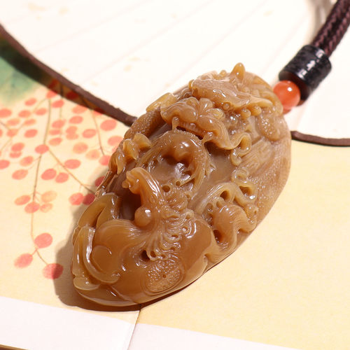 玉禧珠宝新疆和田玉且末老料油润细腻红糖满糖色龙马把件挂件A9