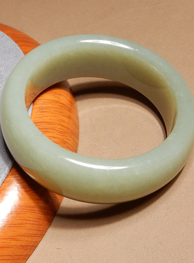 方言和田玉新疆且末蓝色基调手镯